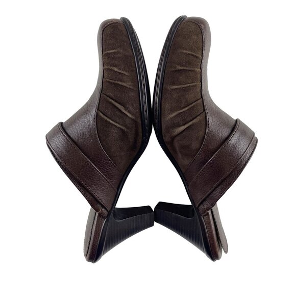 Softspots Womens 6M Brown Suede Leather Mules W Ruched Detailing & Buckle - Picture 7 of 13